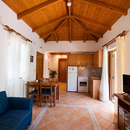 Delphinus Villas-Villa Nikitas Айос-Никитас Экстерьер фото