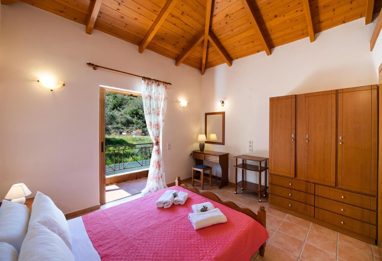 Delphinus Villas-Villa Nikitas Айос-Никитас Экстерьер фото